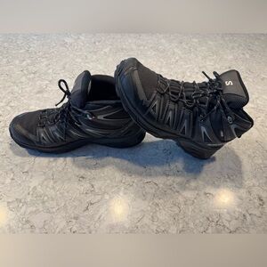 Salomon X Ultra Pioneer Mid GORE-TEX
men's hiking shoes